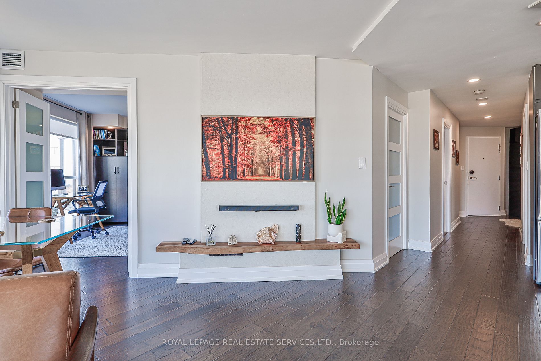 2261 Lake Shore Blvd W, #1107
