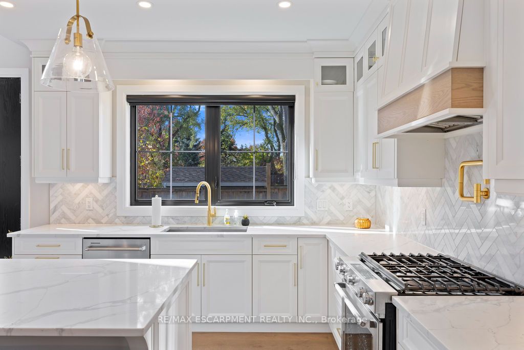 308 Appleby Line