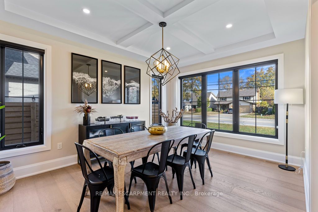 308 Appleby Line