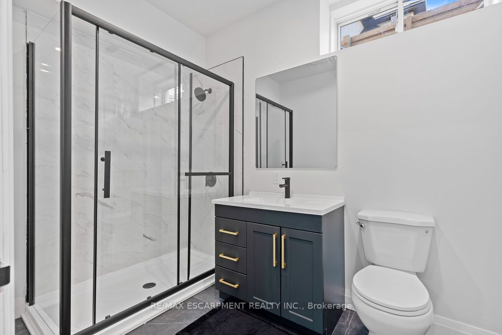 308 Appleby Line