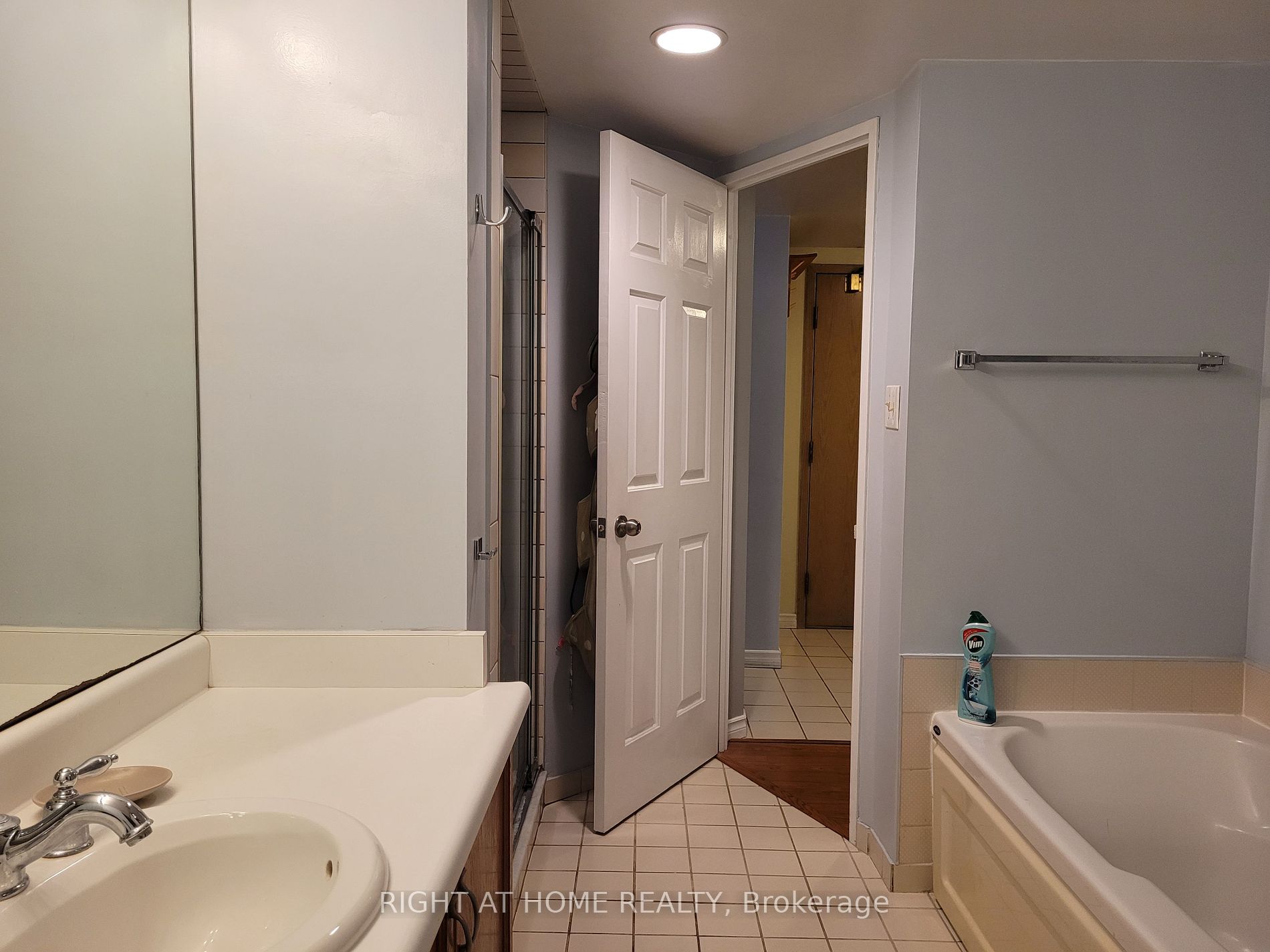 22 Southport St, #332