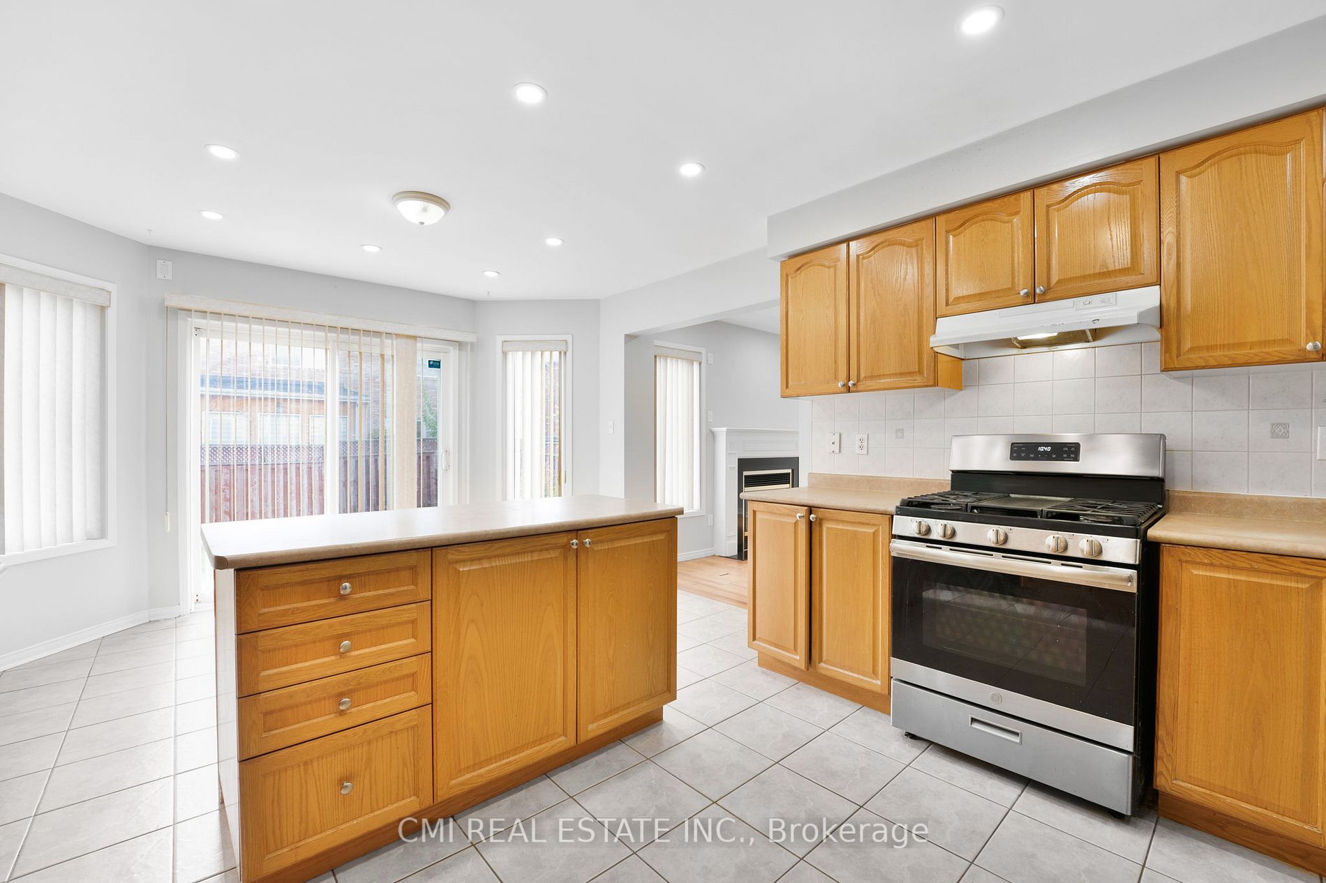 11 Grovewood Dr