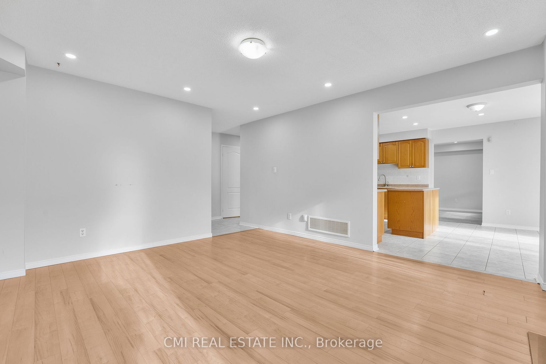 11 Grovewood Dr