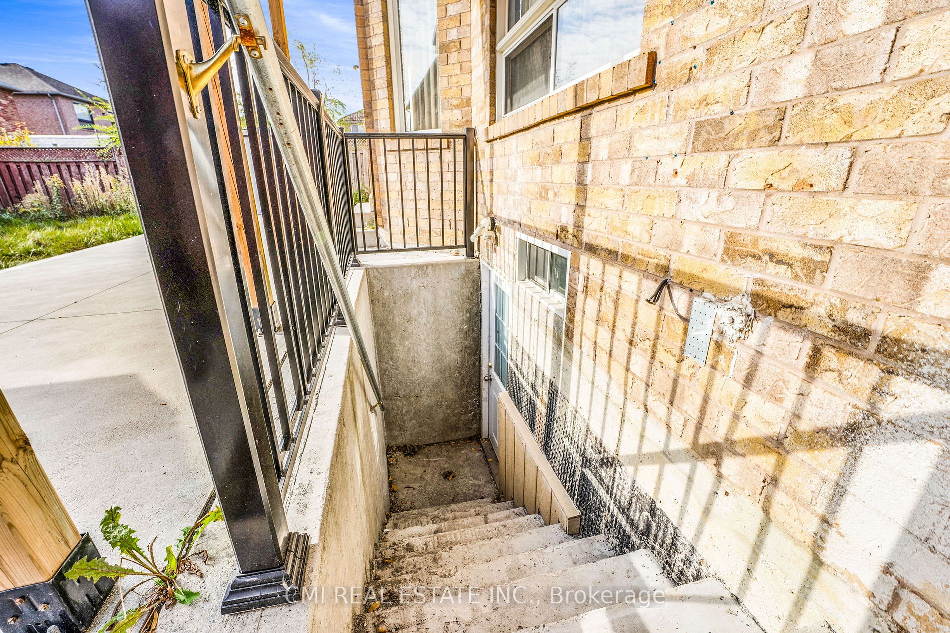 11 Grovewood Dr