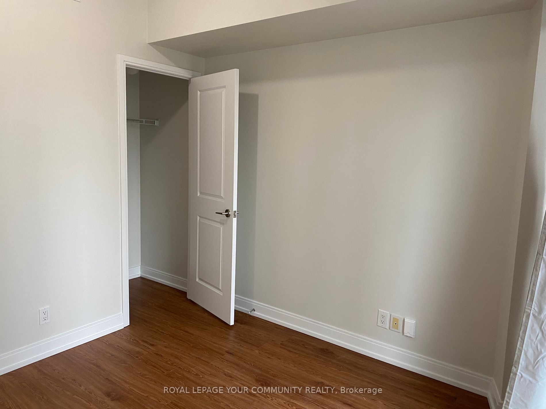 50 Absolute Ave, #1202