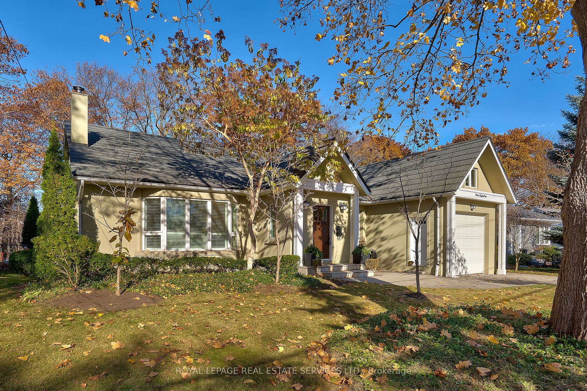 389 River Side Dr