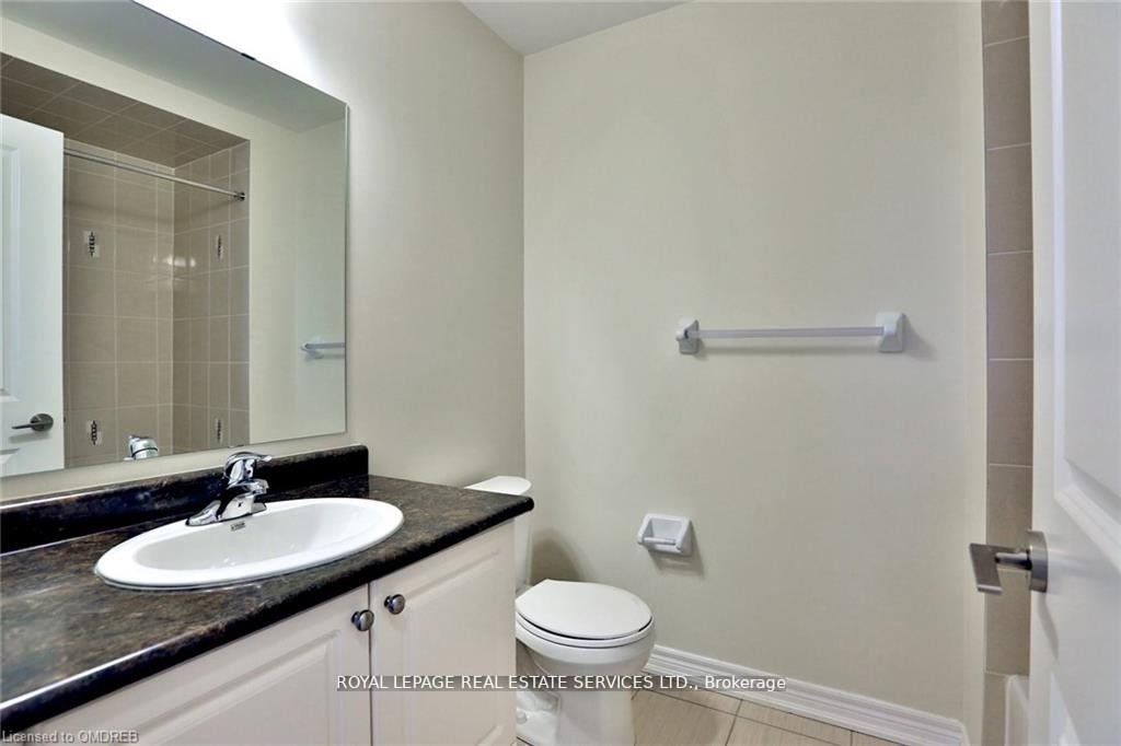 2339 Sawgrass Drive, #306