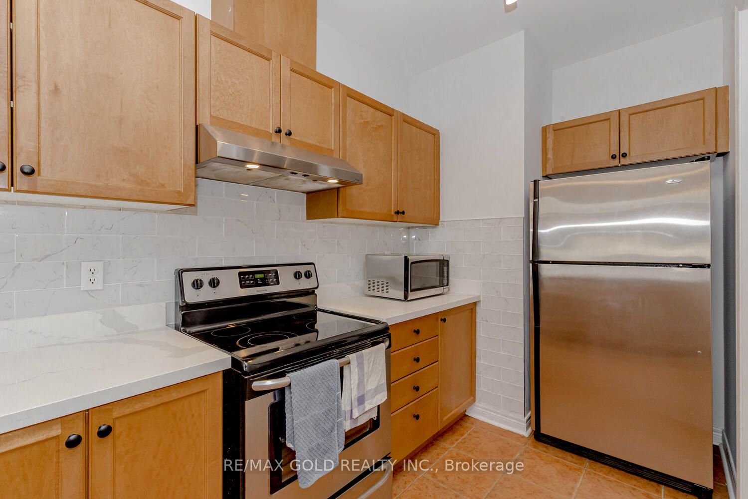 920 Ledbury Cres