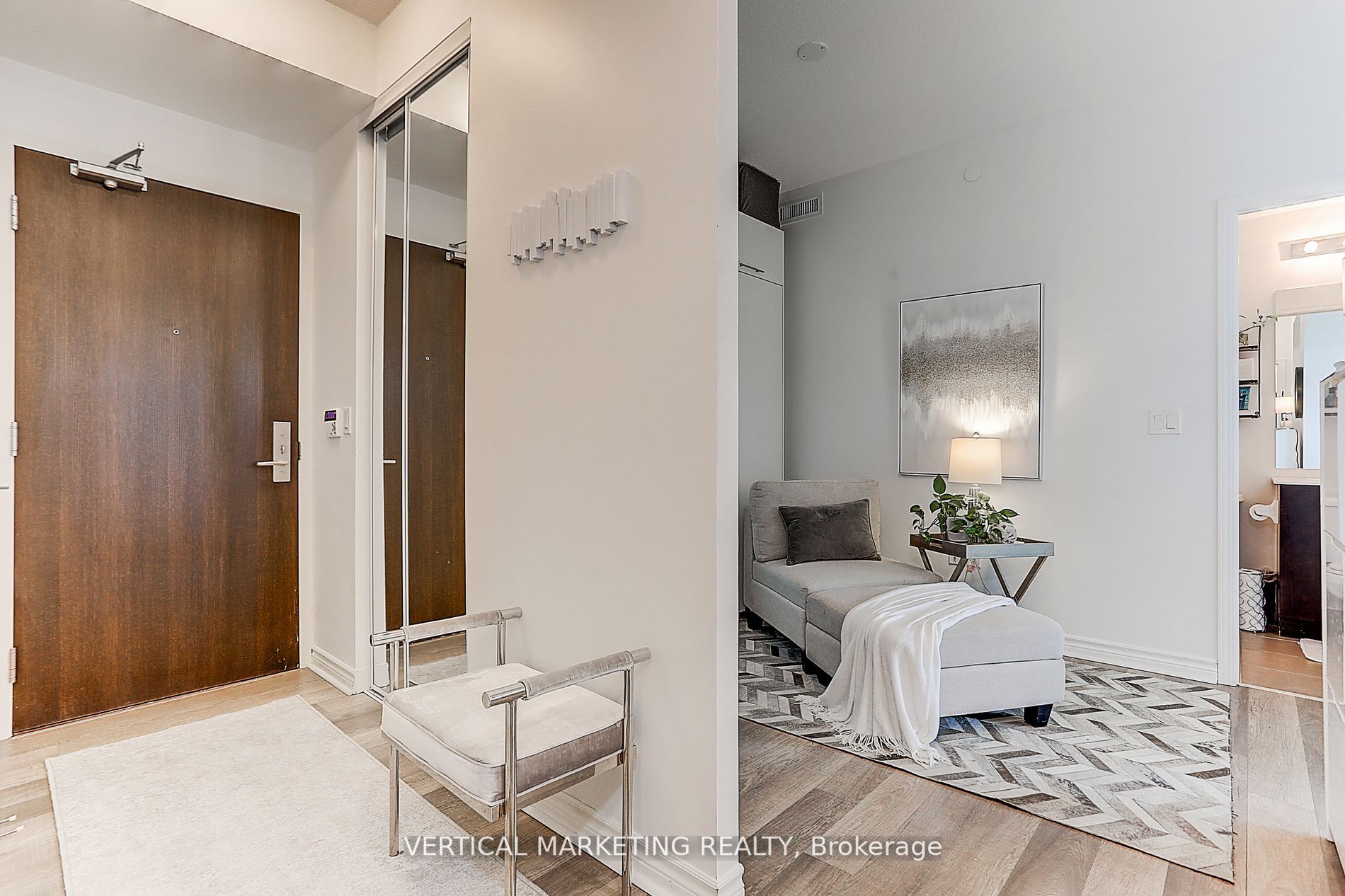 39 Annie Craig Dr, #1416