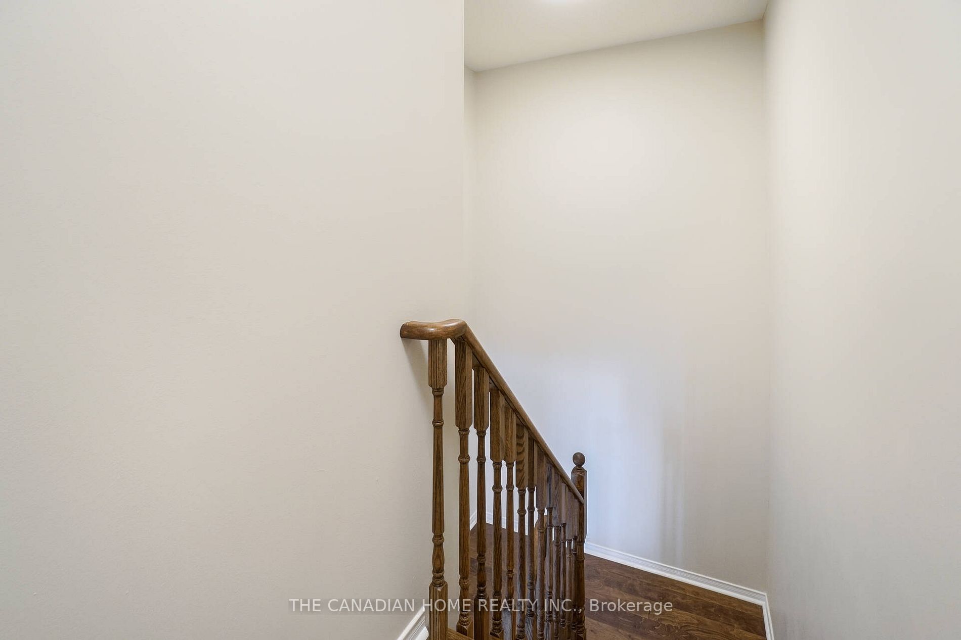 2439 Adamvale Cres