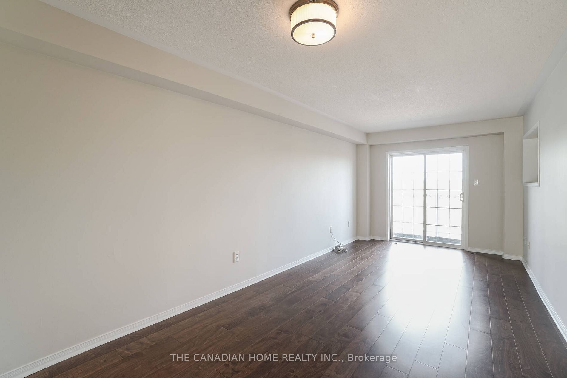 2439 Adamvale Cres