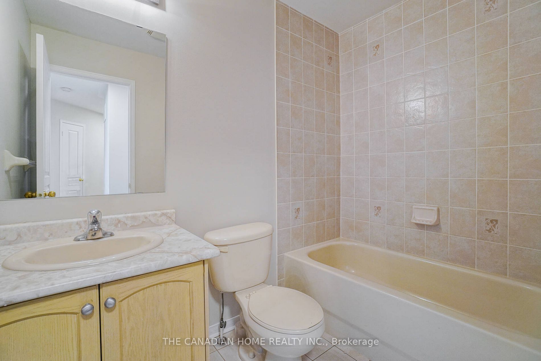 2439 Adamvale Cres