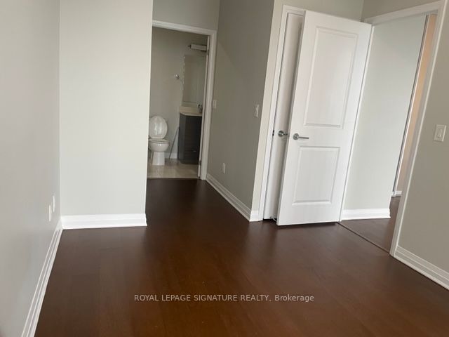 59 Annie Craig Dr, #2105