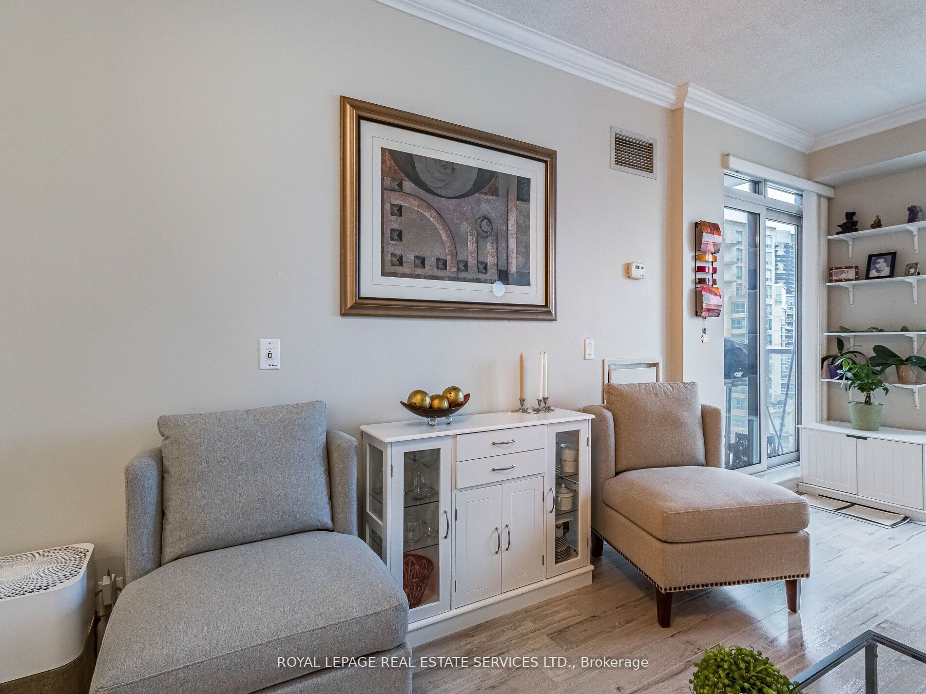 2083 Lake Shore Blvd W, #1113