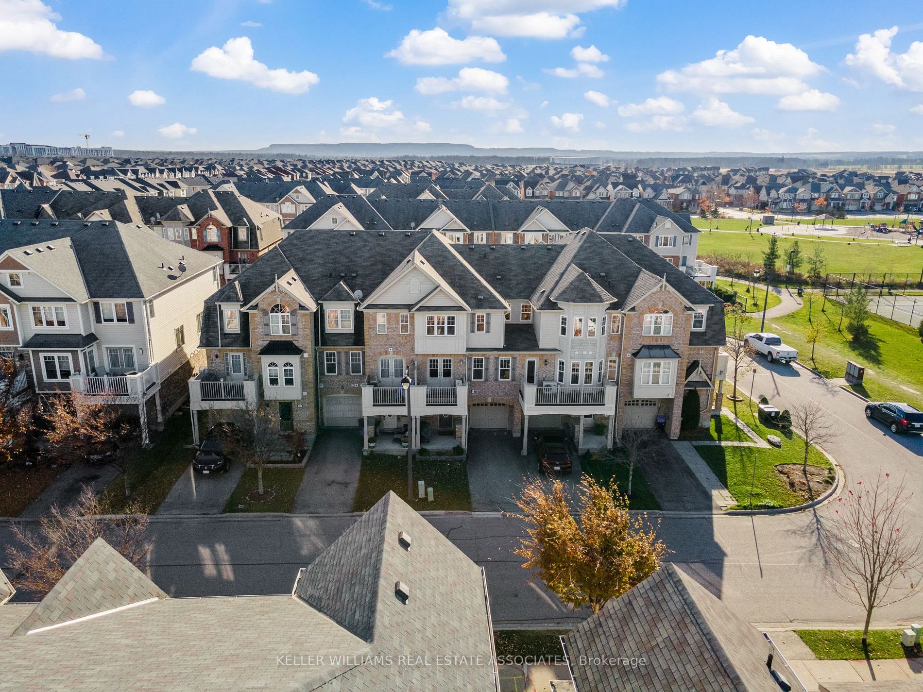 864 Fowles Crt
