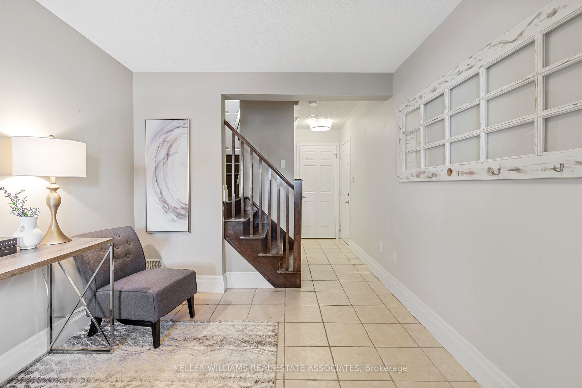 864 Fowles Crt