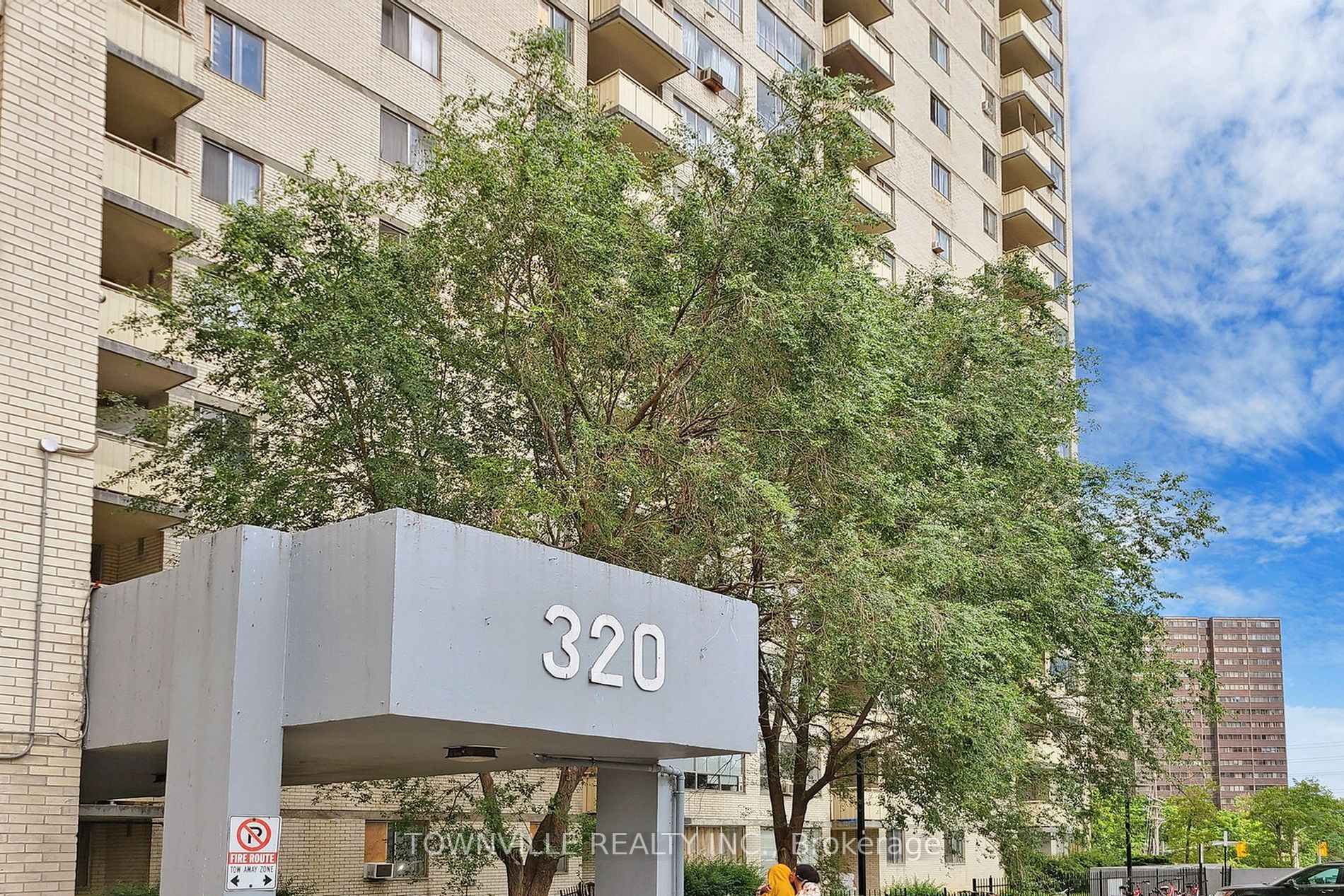 320 Dixon Rd, #1811