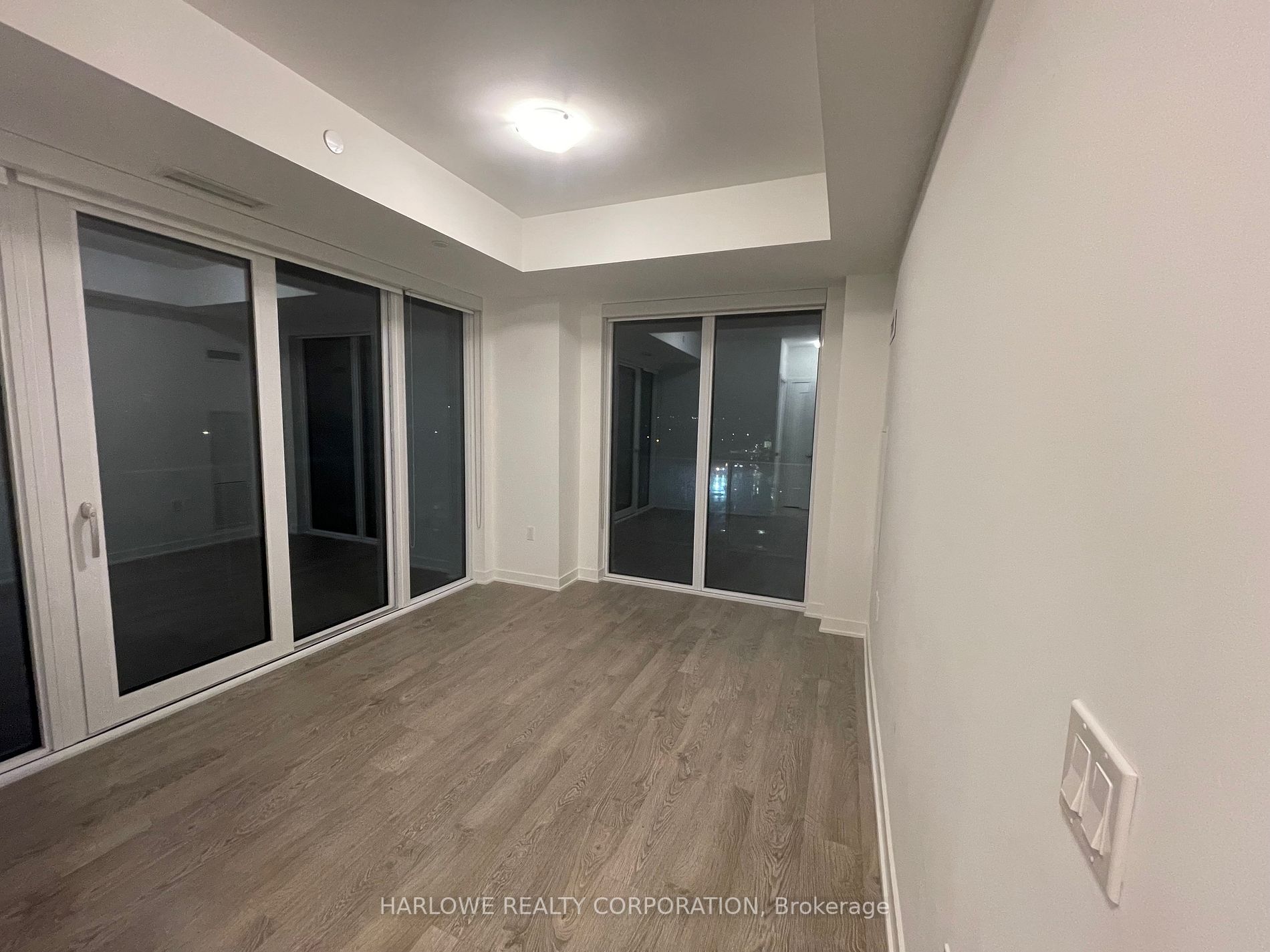 4675 Metcalfe Ave, #404