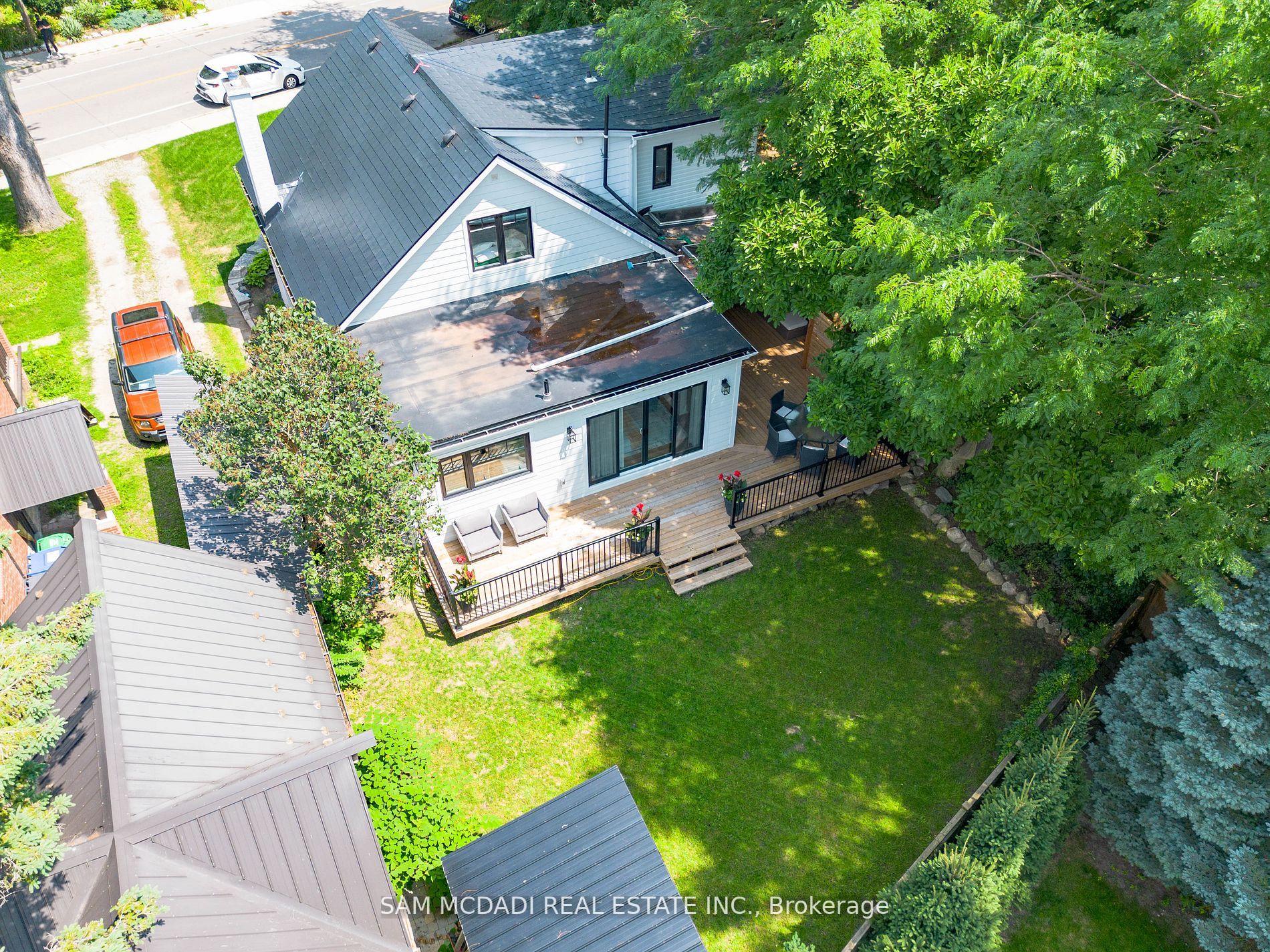 12 Wesley Ave