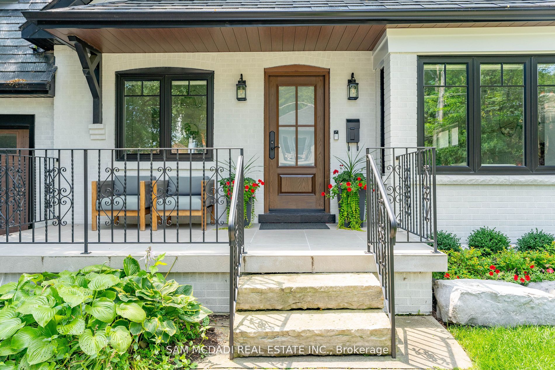 12 Wesley Ave