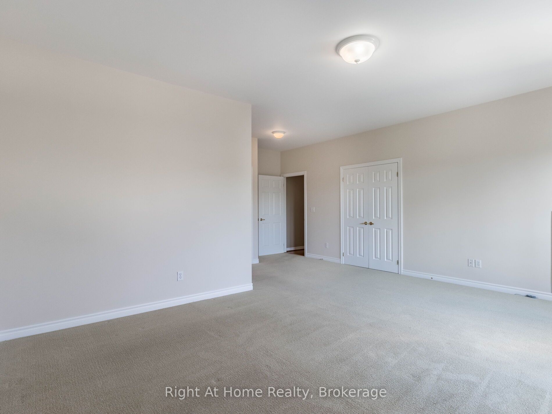 1499 Nottinghill Gate, #308