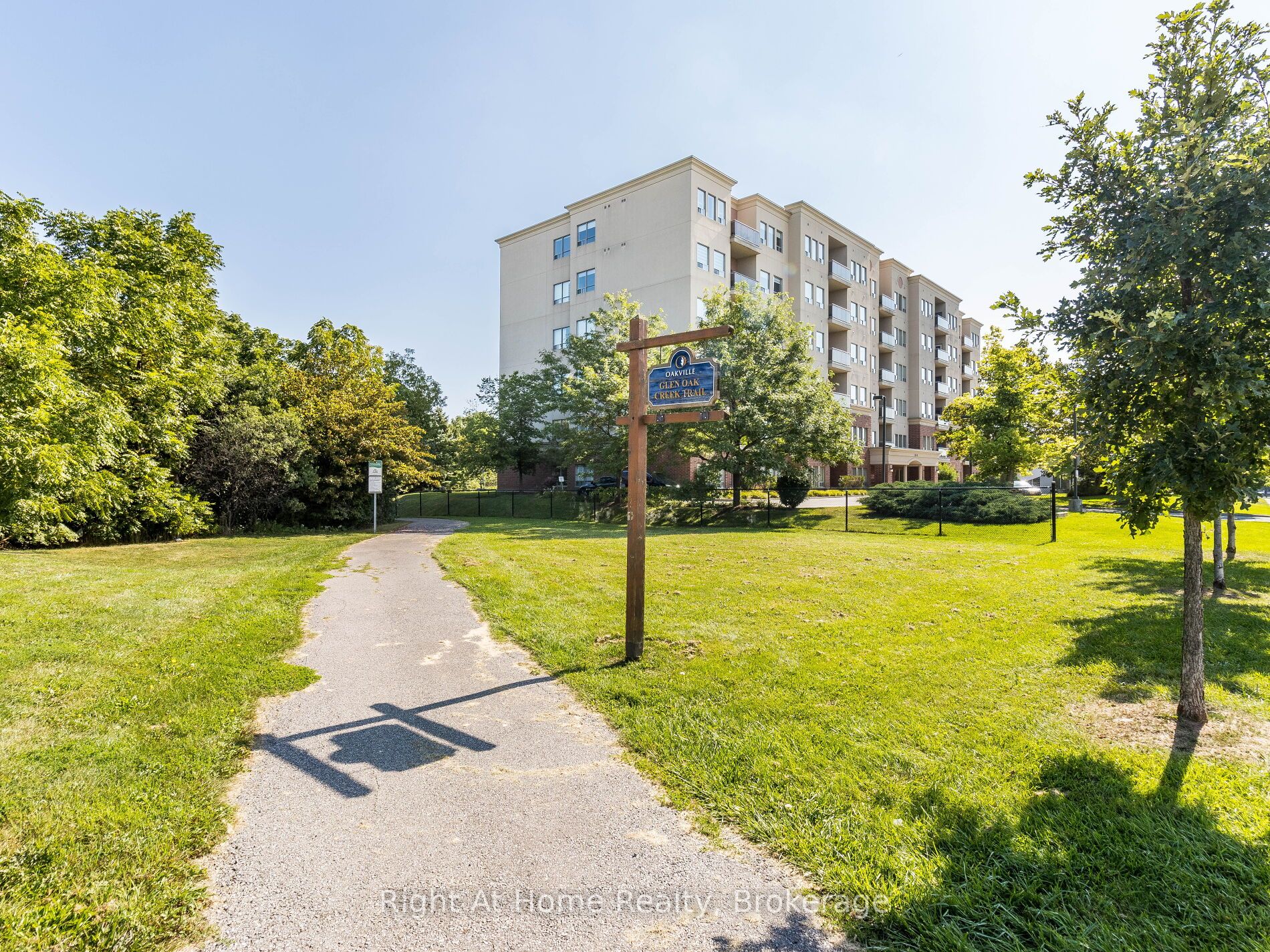 1499 Nottinghill Gate, #308