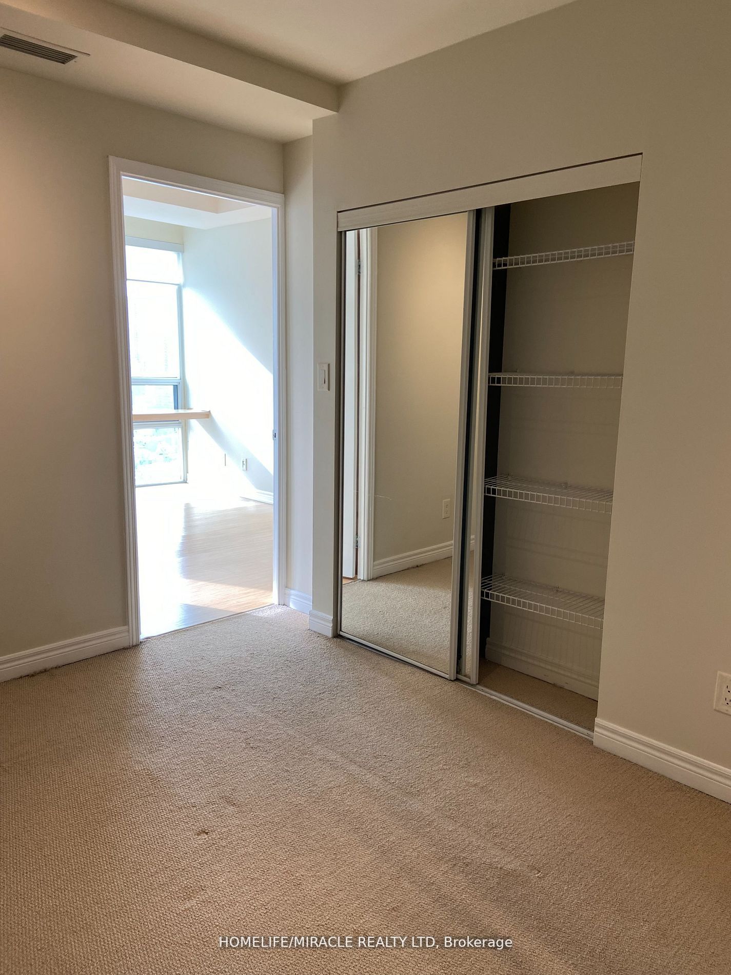 3504 Hurontario St, #3305
