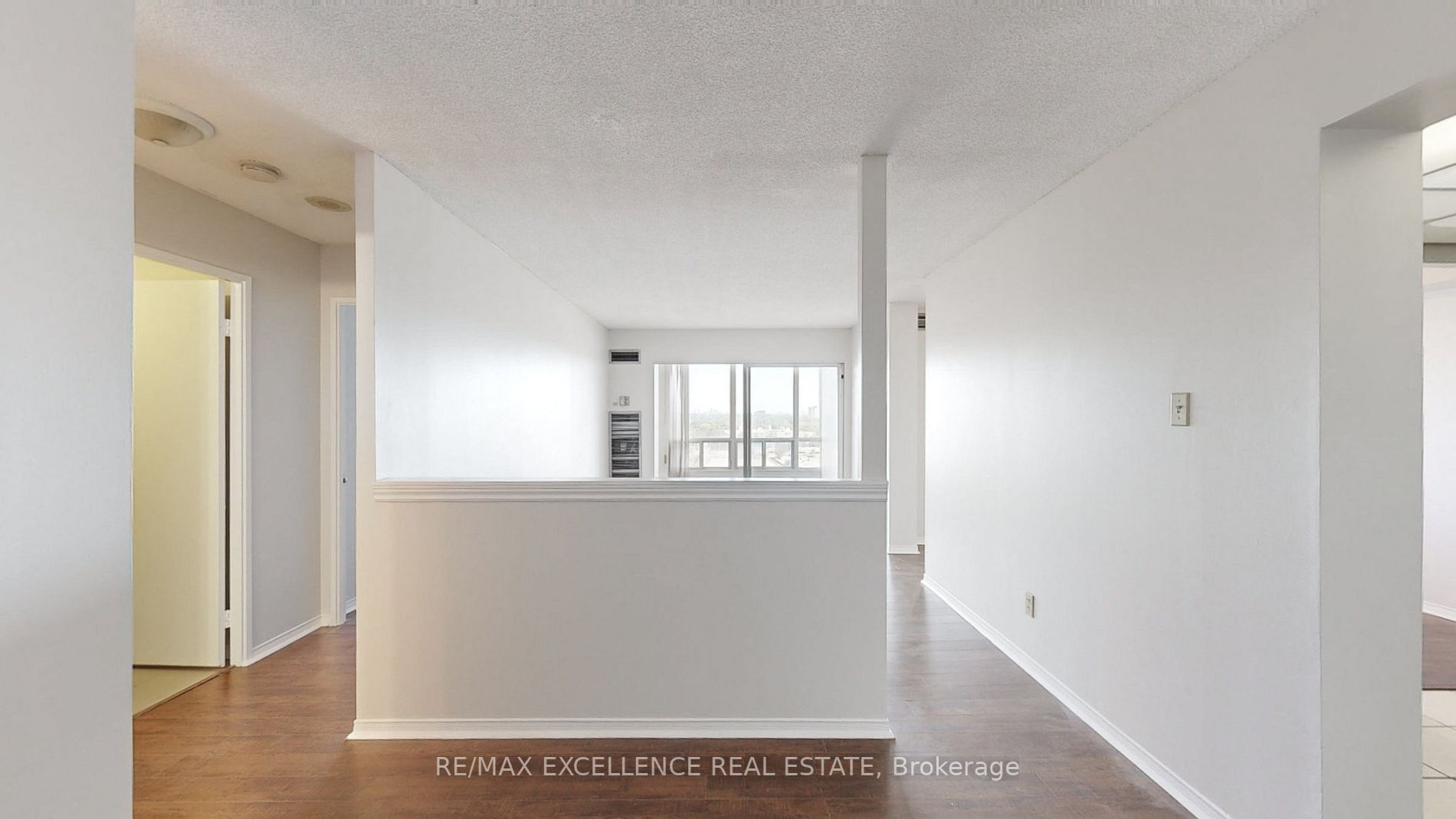 115 Hillcrest Ave E, #814
