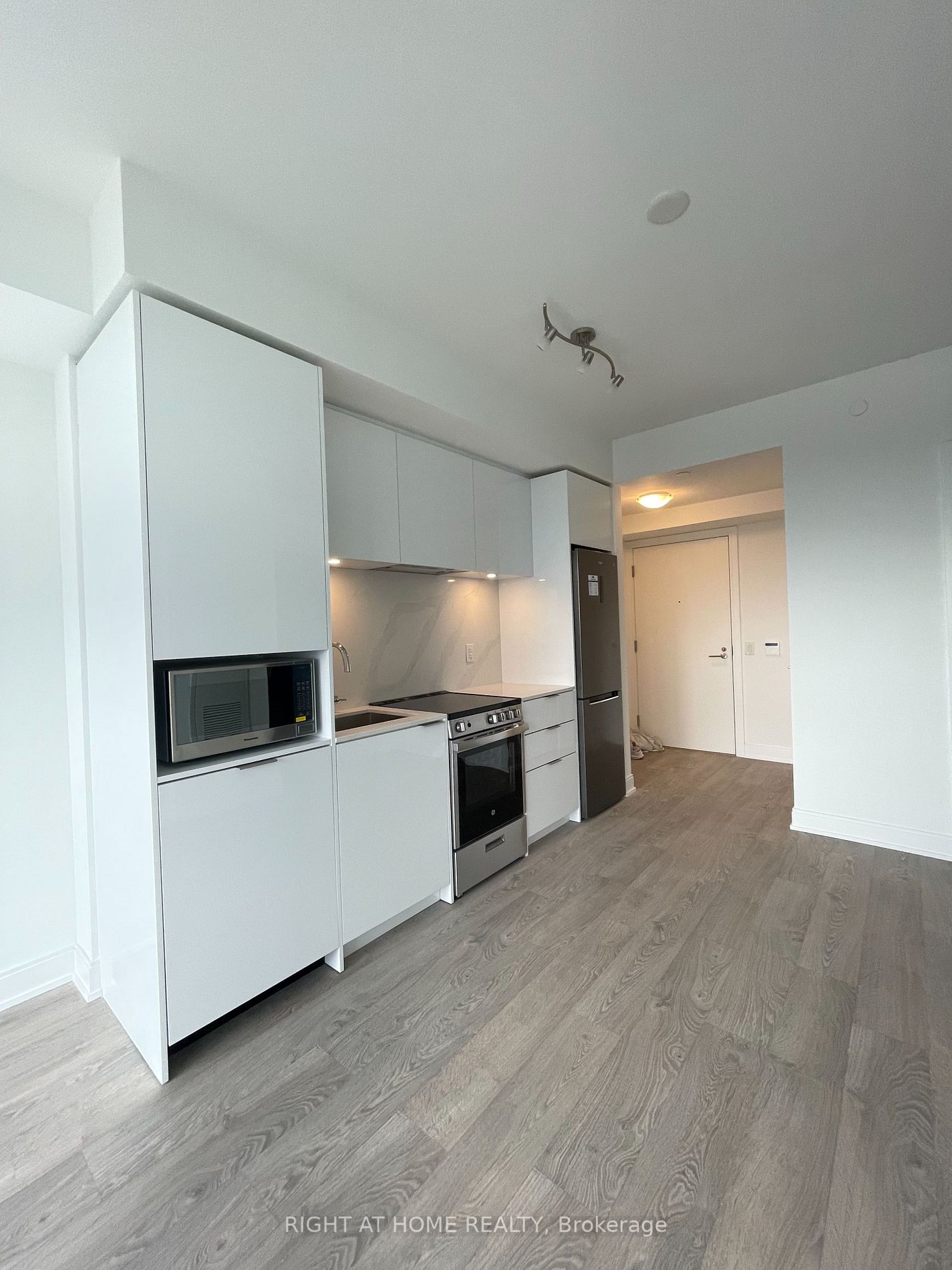70 Annie Craig Dr, #3101