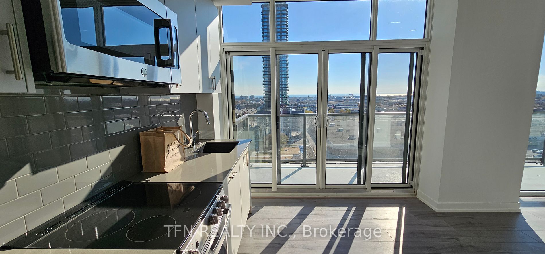 1195 The Queensway, #1008