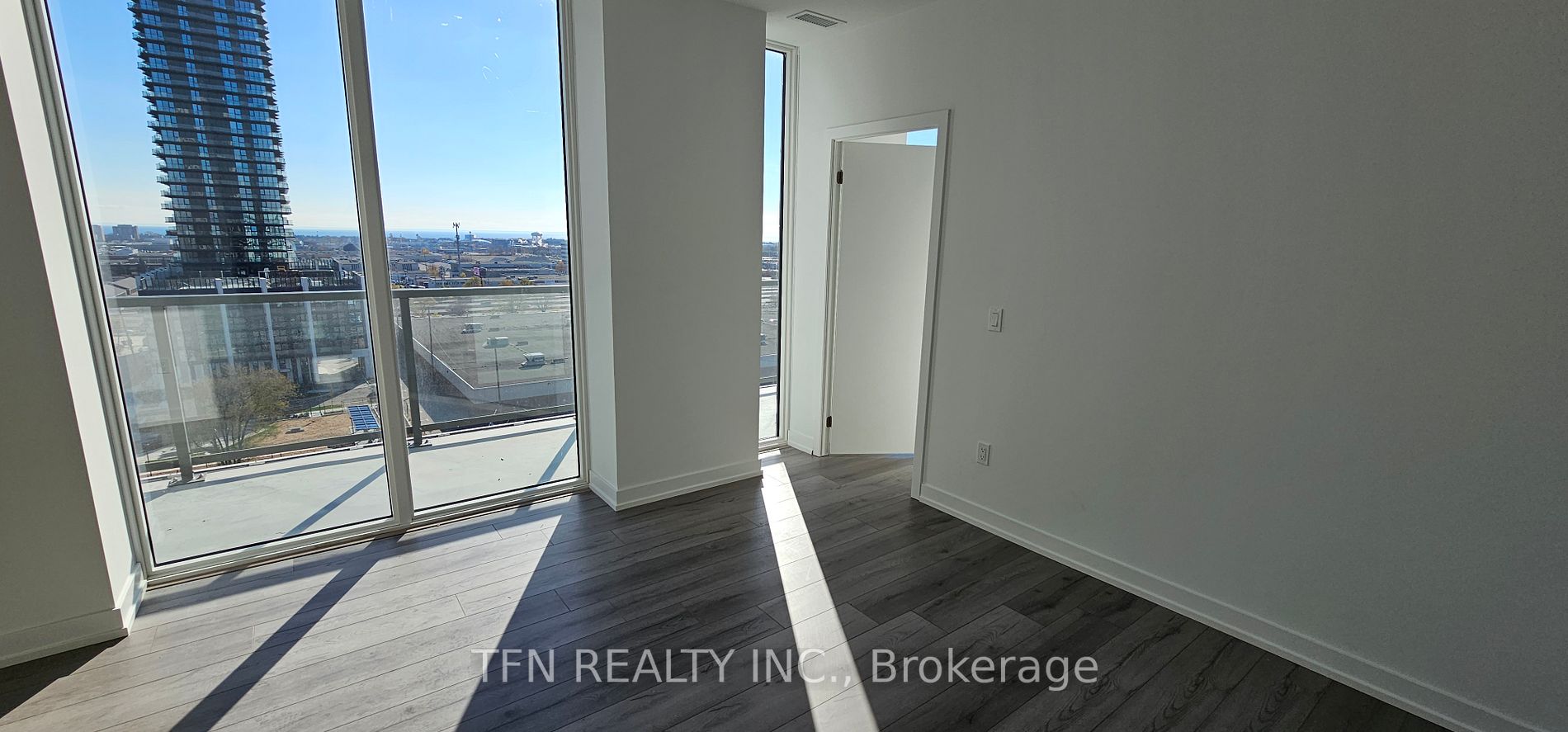 1195 The Queensway, #1008