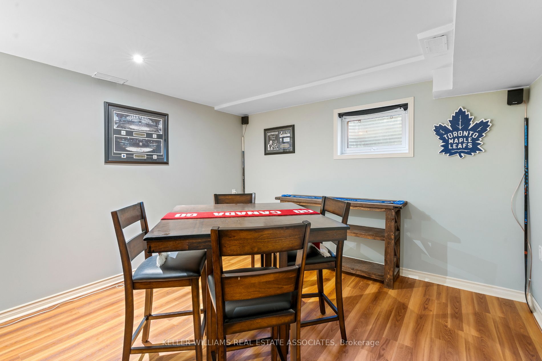 26 Calmon Dr