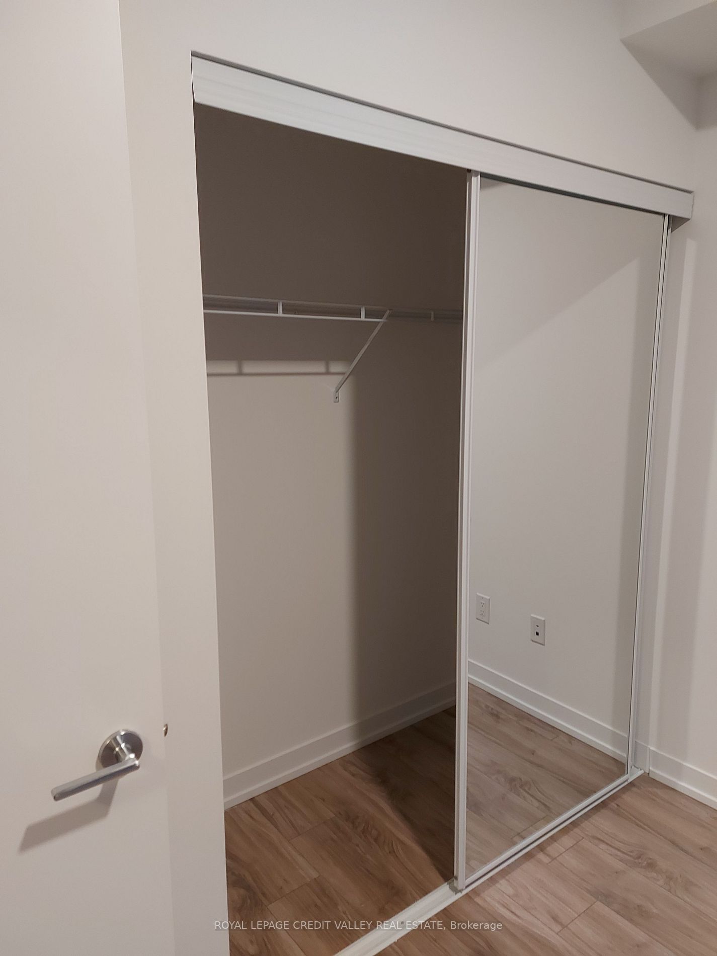 4065 Confederation Pkwy, #702