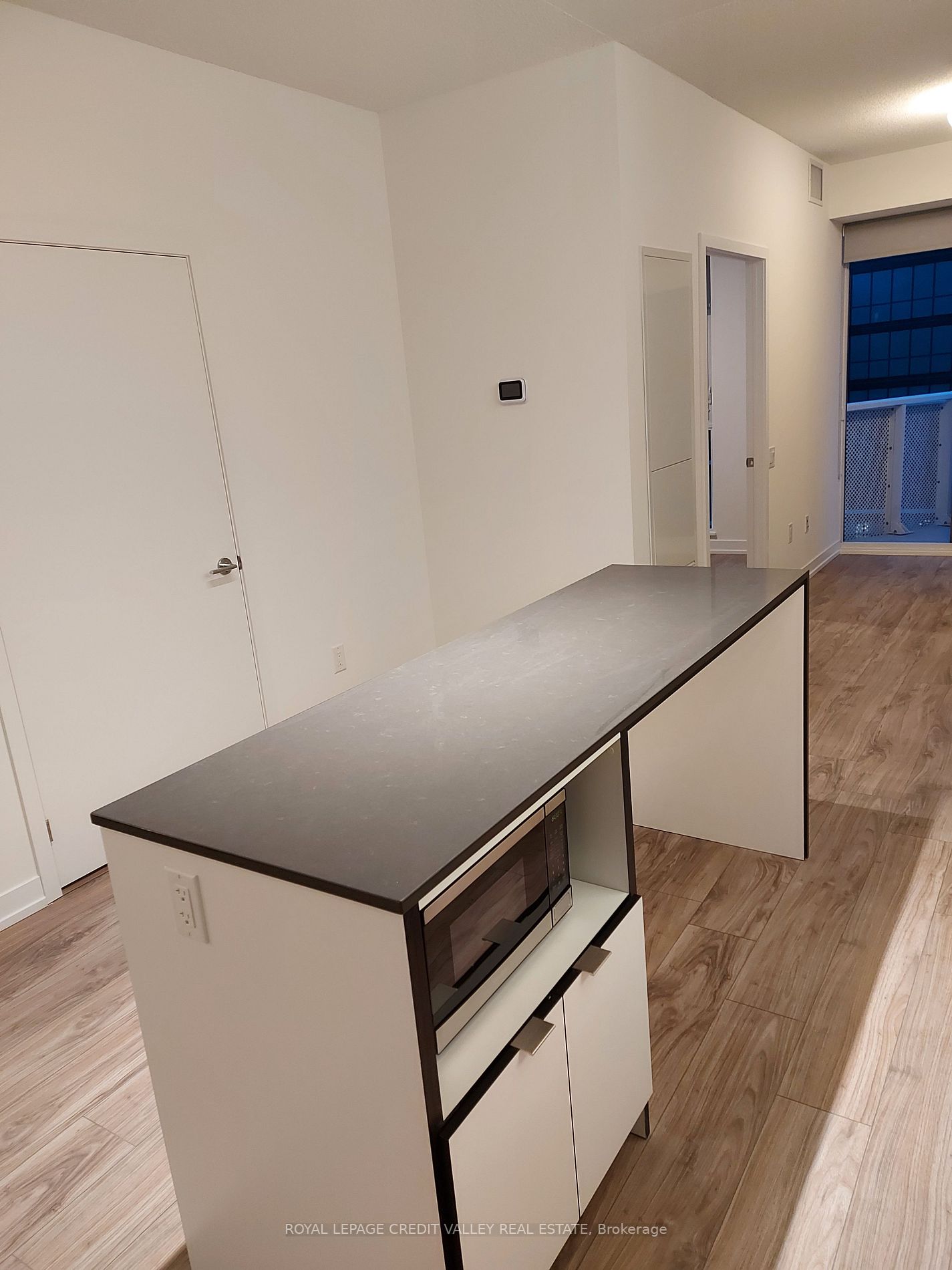 4065 Confederation Pkwy, #702