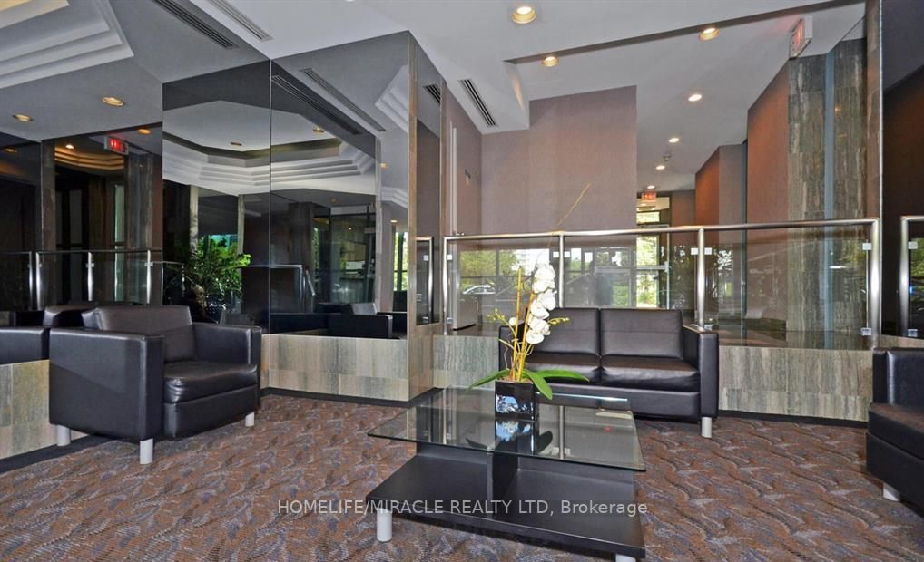 4450 Tucana Crt, #907