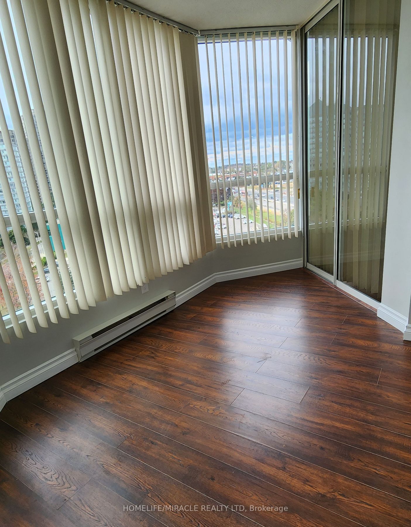 4450 Tucana Crt, #907