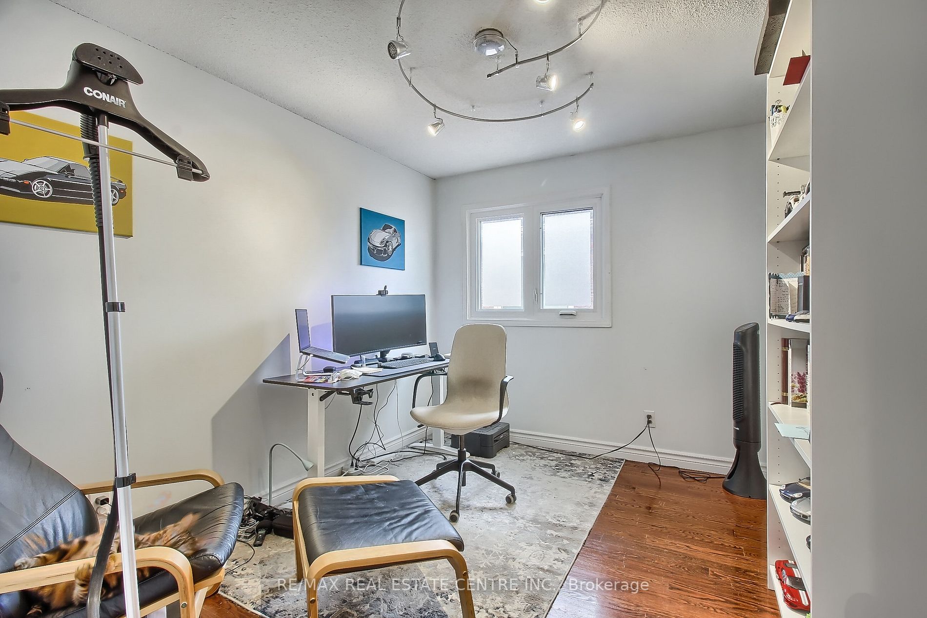 4484 Jenkins Cres