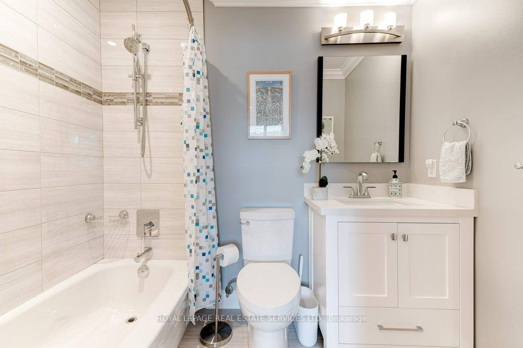 2299 Marine Dr, #14