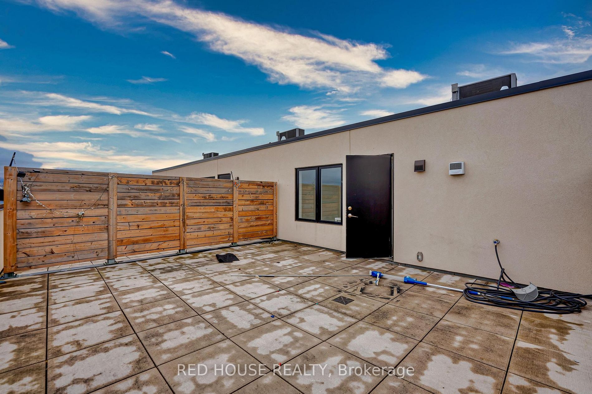 1135 Cooke Blvd, #111