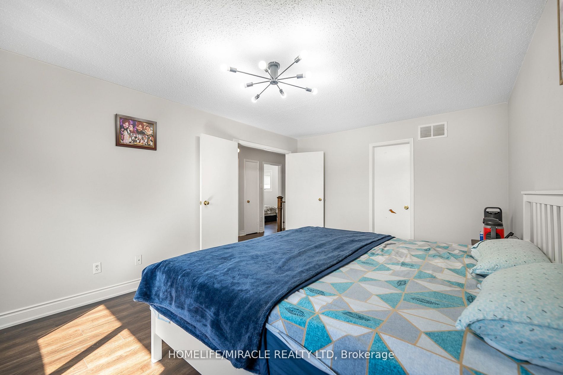 229 Vodden St W