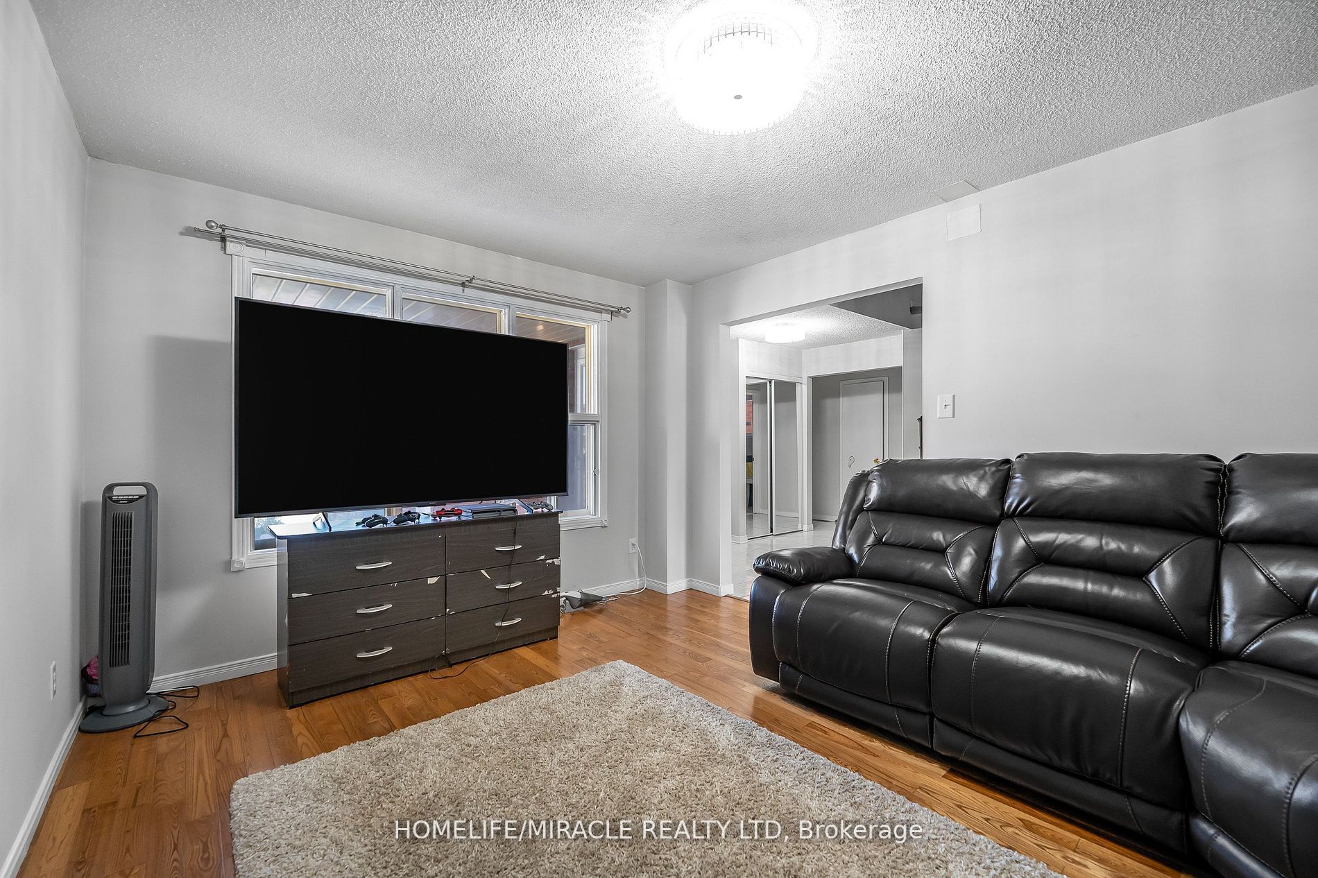 229 Vodden St W