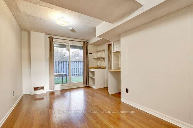 3025 Cedarglen Gate, #85