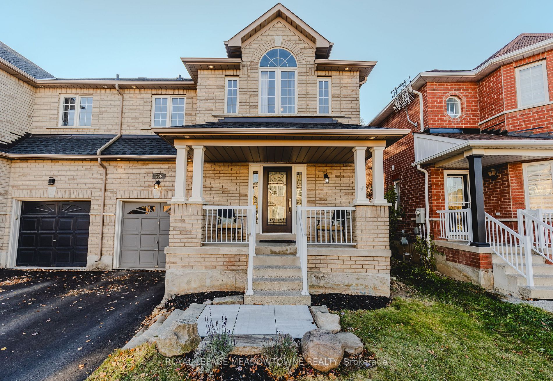 256 Fasken Crt