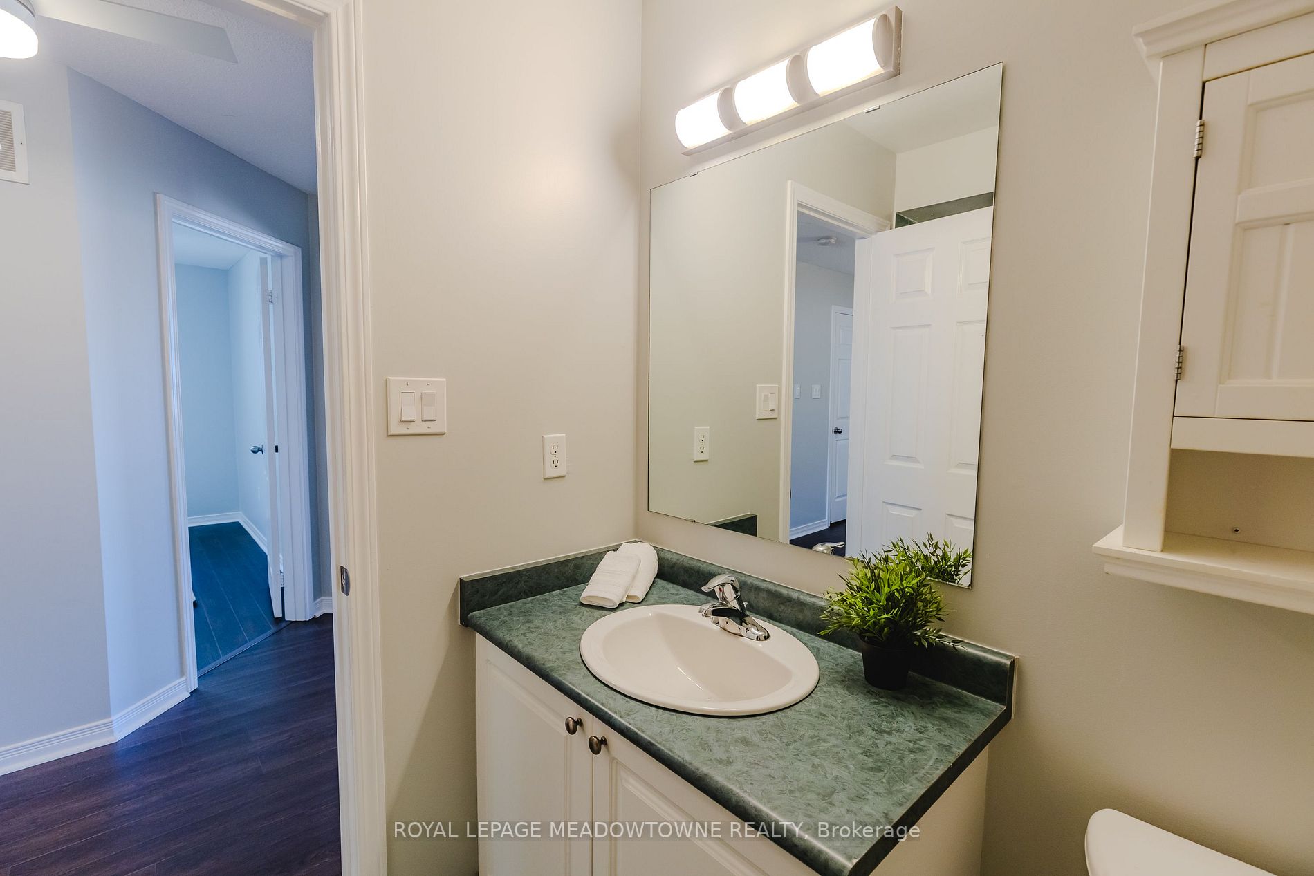 256 Fasken Crt