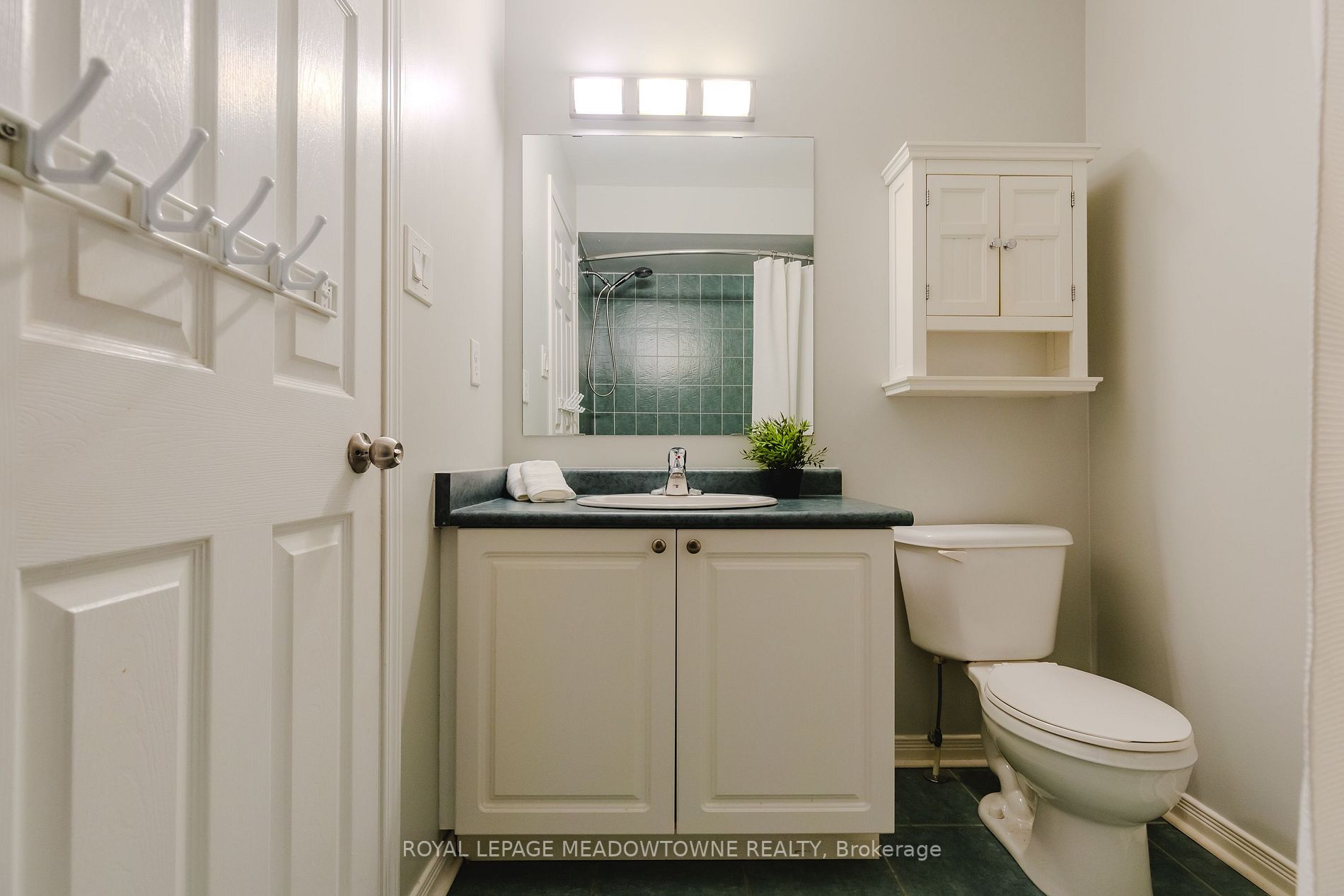 256 Fasken Crt