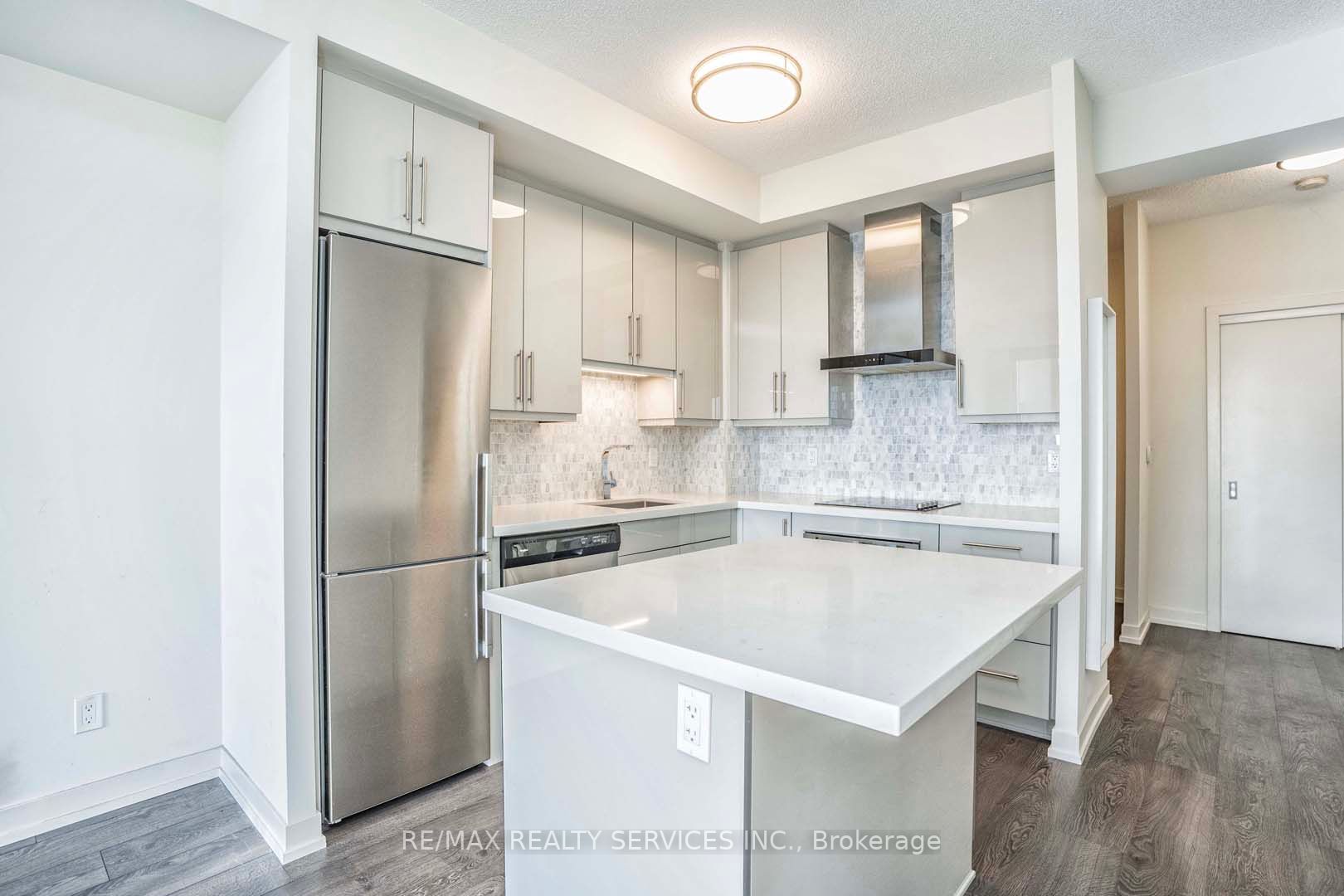 2093 Fairview St, #1605