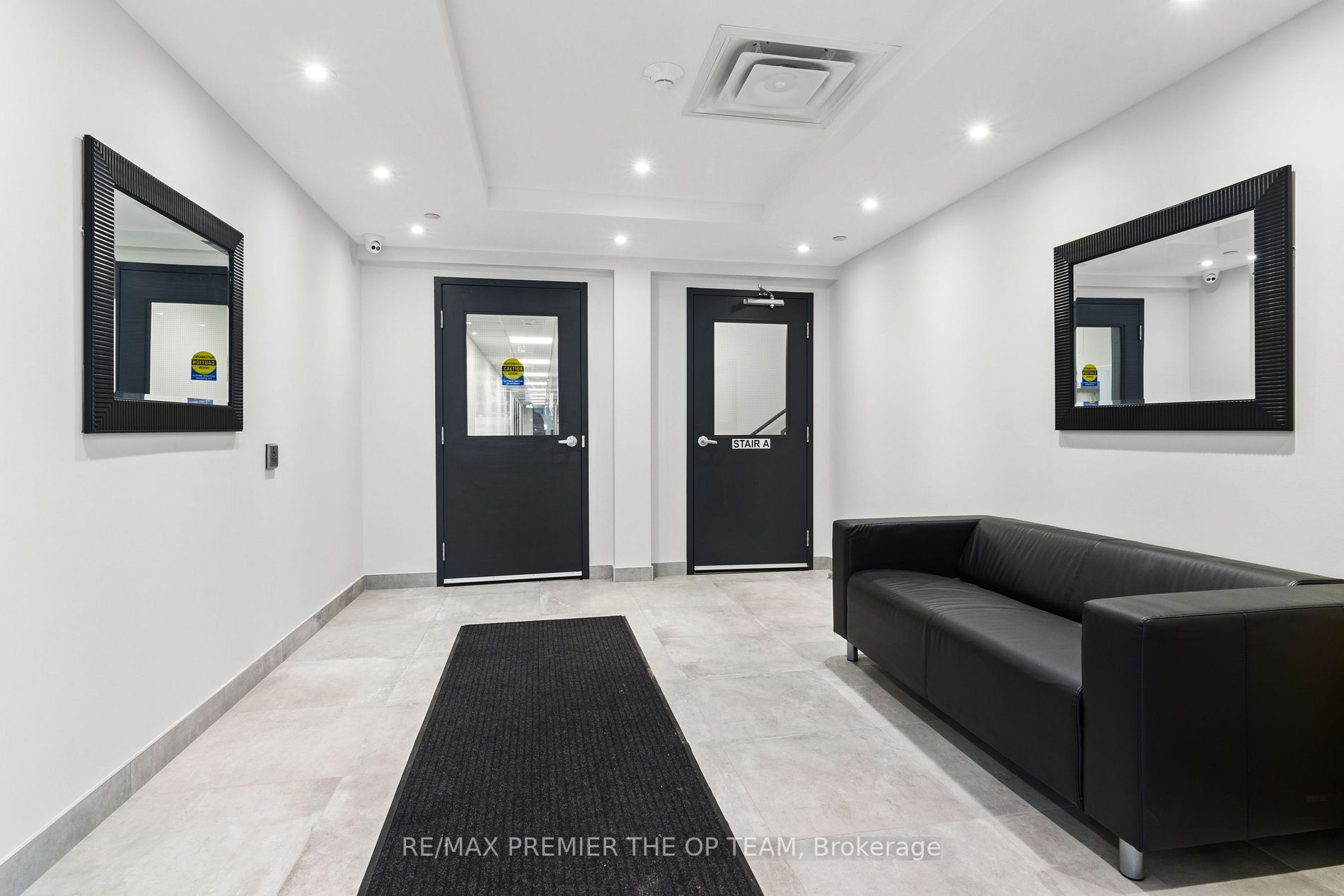 310 Broadway Ave, #106