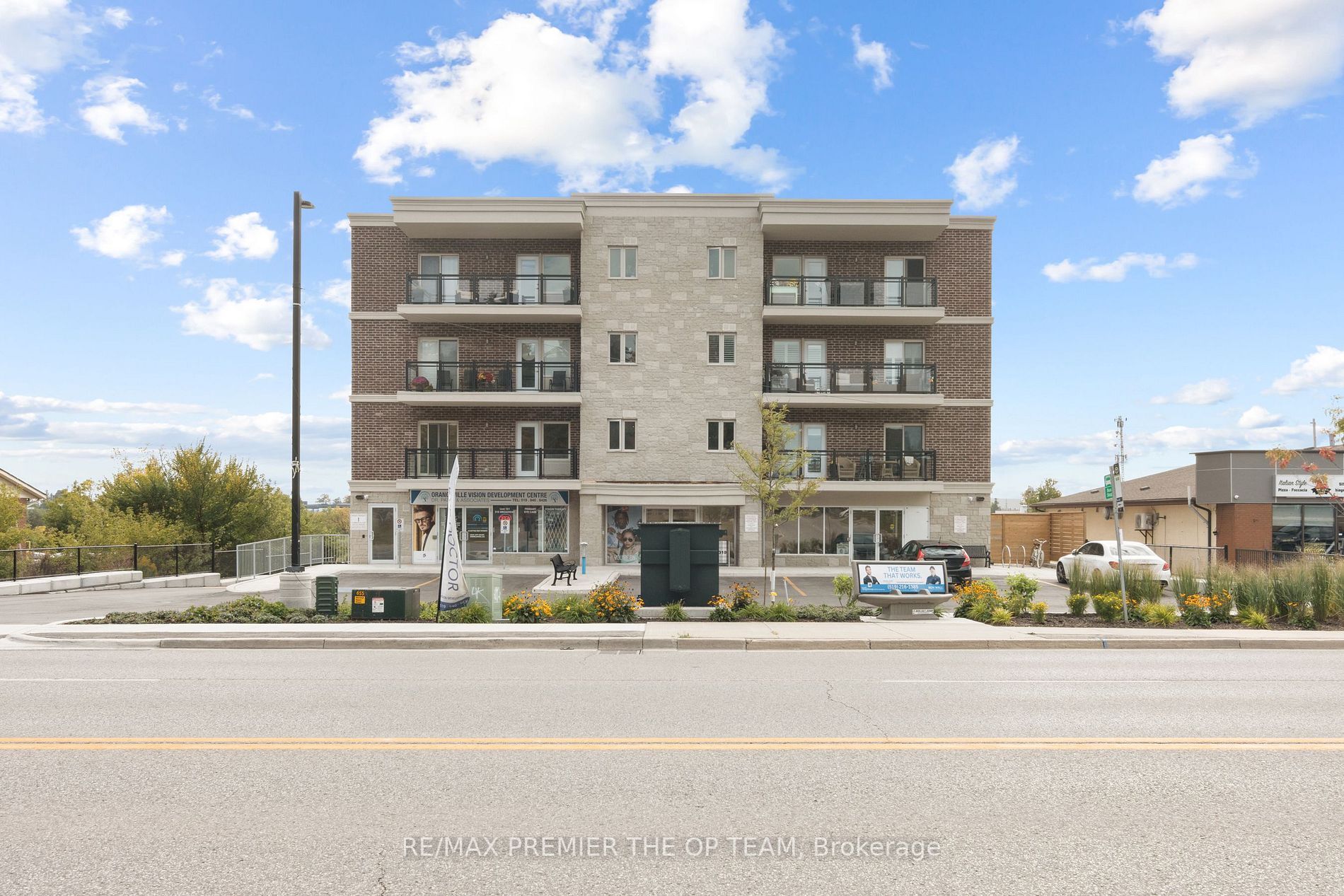 310 Broadway Ave, #106