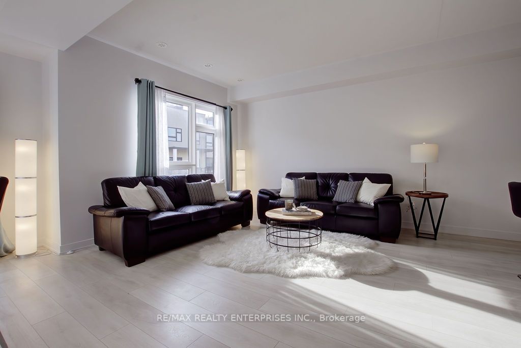 1121 Cooke Blvd, #23