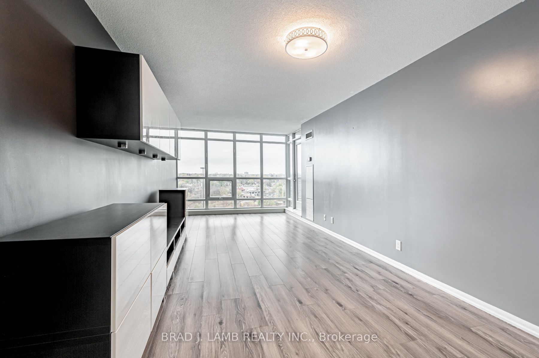 185 Legion Rd N, #1217